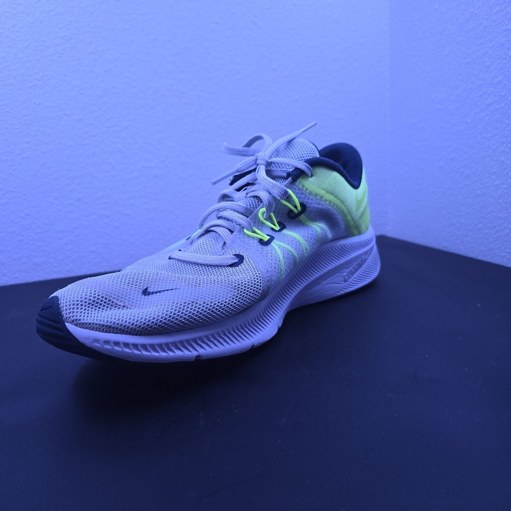 Nike Quest 4 Shoes Size 11